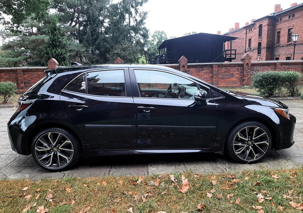 Toyota Corolla cena 68000 przebieg: 56000, rok produkcji 2019 z Żyrardów małe 56